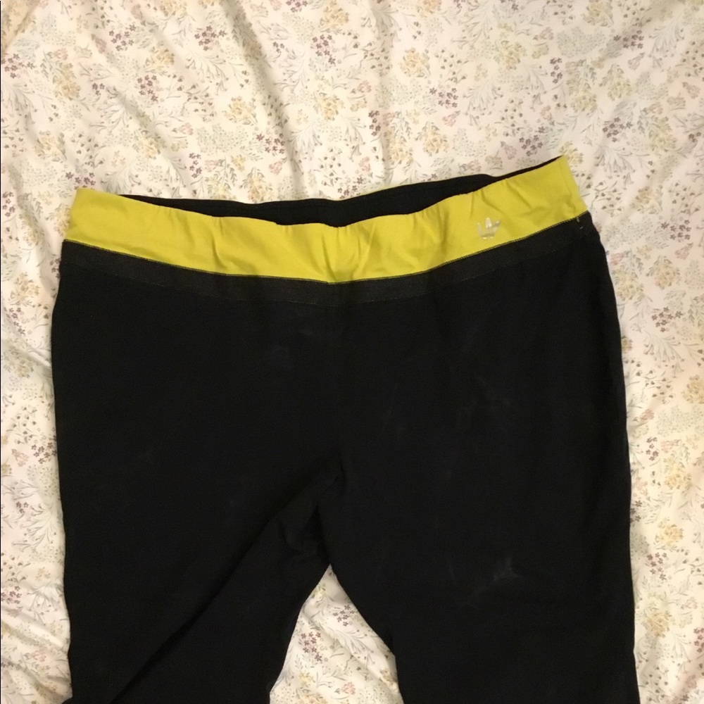 Work out shorts knee length